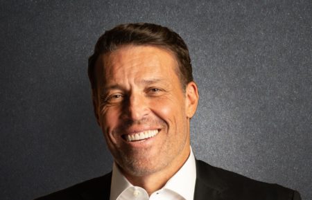 Tony Robbins: Own Your Future in Business, Life, & Love 