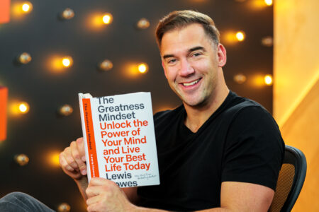 The Greatness Mindset – AUDIOBOOK [Chapters 1 & 2] w/ Lewis Howes EP 1421 