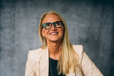 Mel Robbins: How To Change Your Life With Two Simple Words 