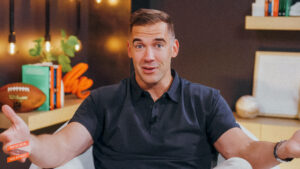 10 Lessons of Greatness: How to Live Bigger, Love Deeper, and Leave a Legacy